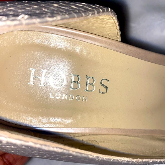 HOBBS LONDON DORSEY HEELS - Picture 2 of 8